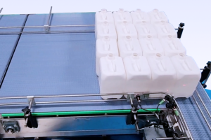JERRICAN-WIDE-AUTOMATIC-CONVEYOR-SYSTEM-3
